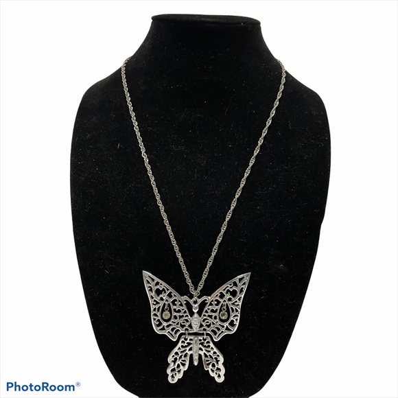 Filigree Butterfly Hinged Statement Necklace - Picture 4 of 10